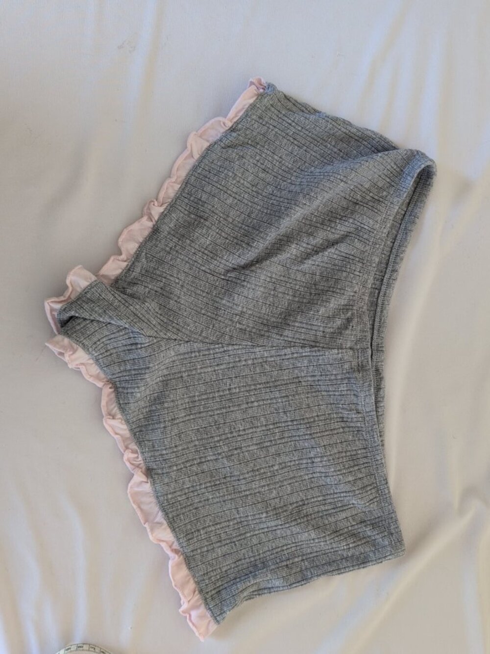 Victoria’s Secret Ribbed Ruffle Sleep Shorts - Picture 2 of 5